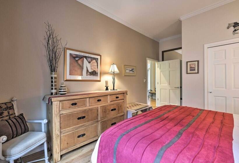 Modern Dalton Ranch Golf Club Home W/ Mtn View