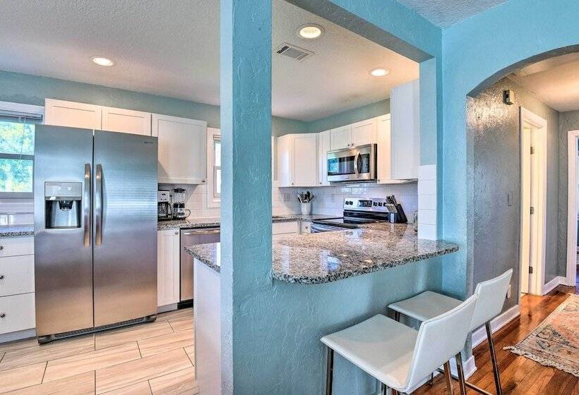 Modern Seaview House 200 Yards To Daytona Beach!