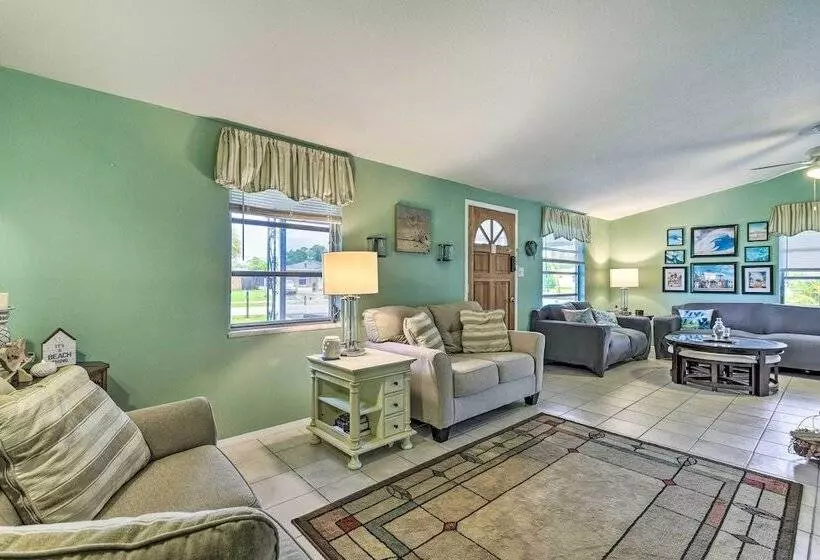 North Port Escape W/ Pool ~ 12 Mi To Beach!