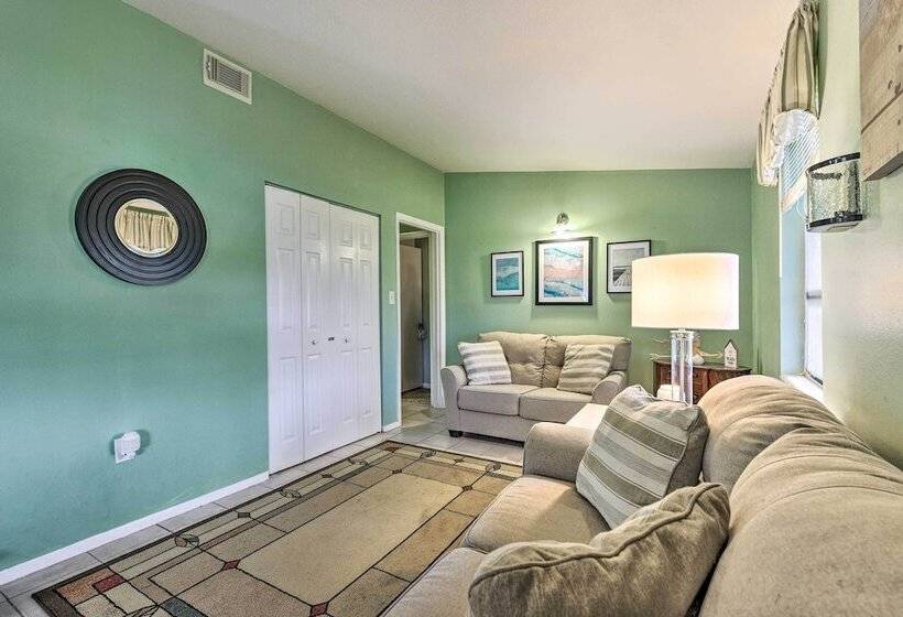 North Port Escape W/ Pool ~ 12 Mi To Beach!