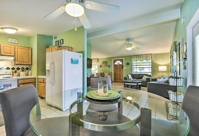 North Port Escape W/ Pool ~ 12 Mi To Beach!