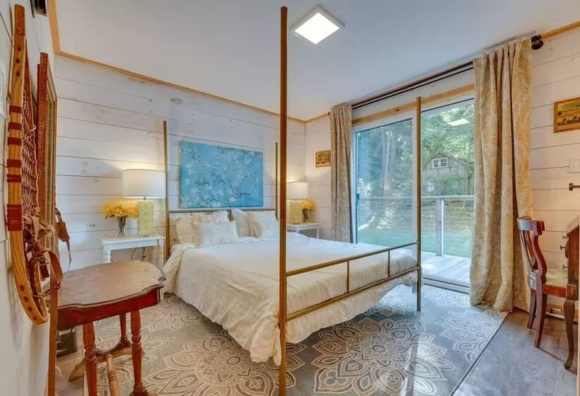 Orwell Cabin On Sunrise Lake W/ Private Dock & Bbq