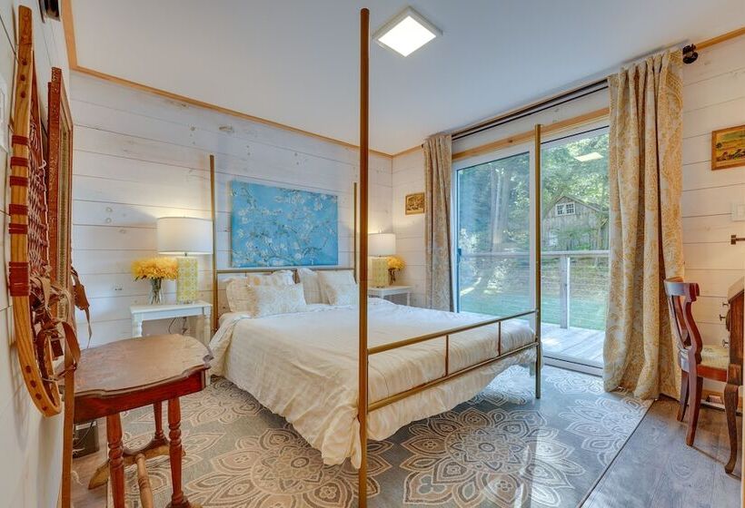 Orwell Cabin On Sunrise Lake W/ Private Dock & Bbq