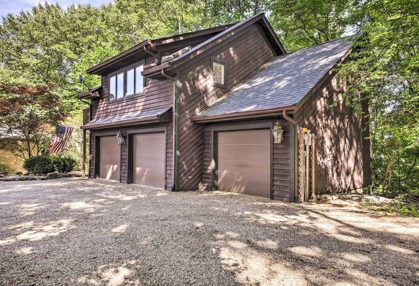 Peaceful Nashville Hideaway Near State Parks!