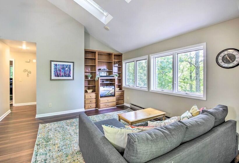 Peaceful Nashville Hideaway Near State Parks!