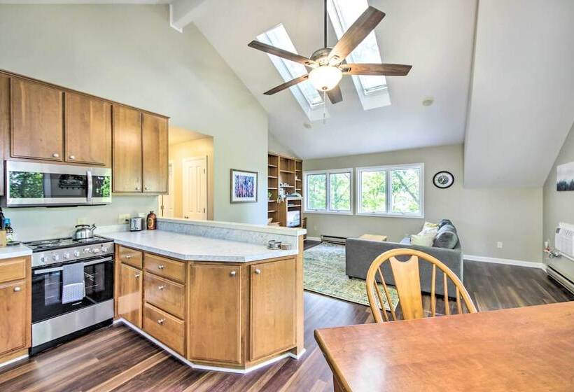 Peaceful Nashville Hideaway Near State Parks!