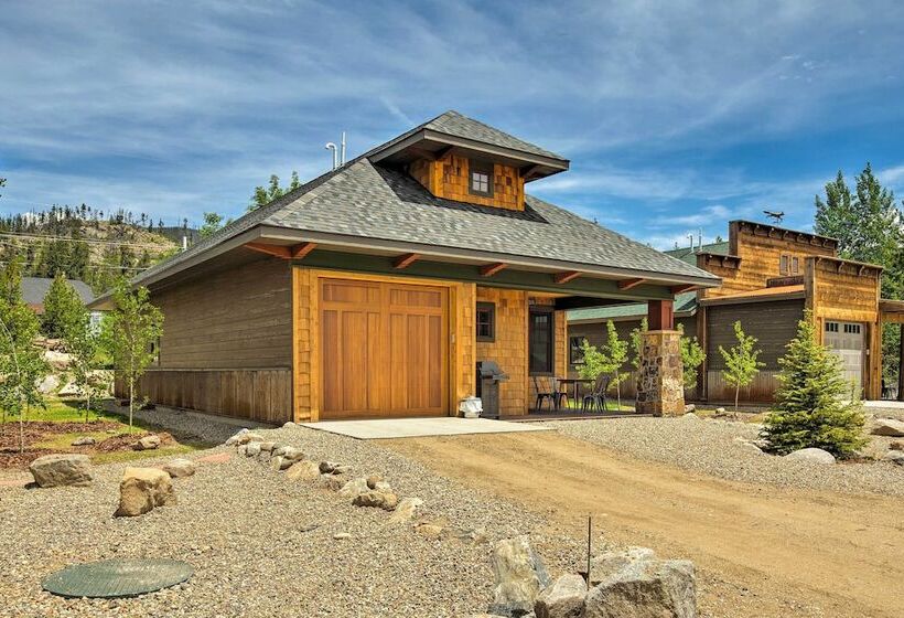 Dog Friendly Cabin In The Heart Of Grand Lake!