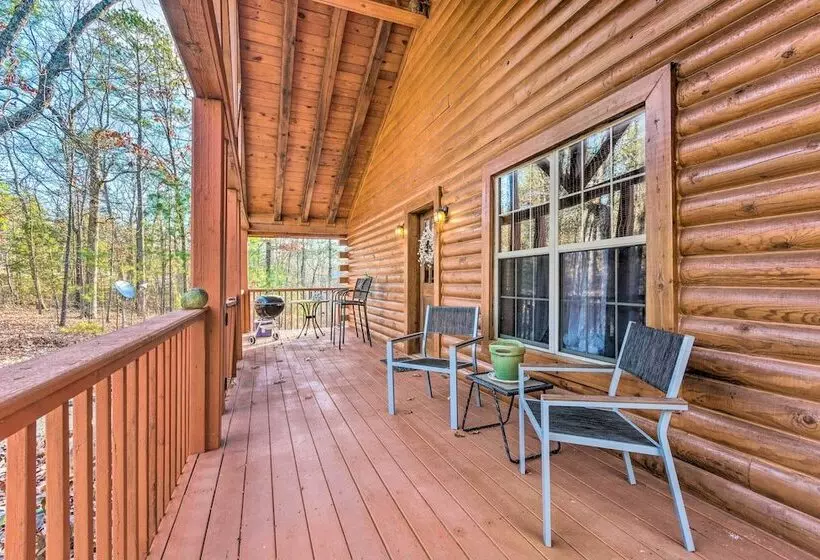 Pet Friendly Cabot Cabin W/ Fenced Yard!