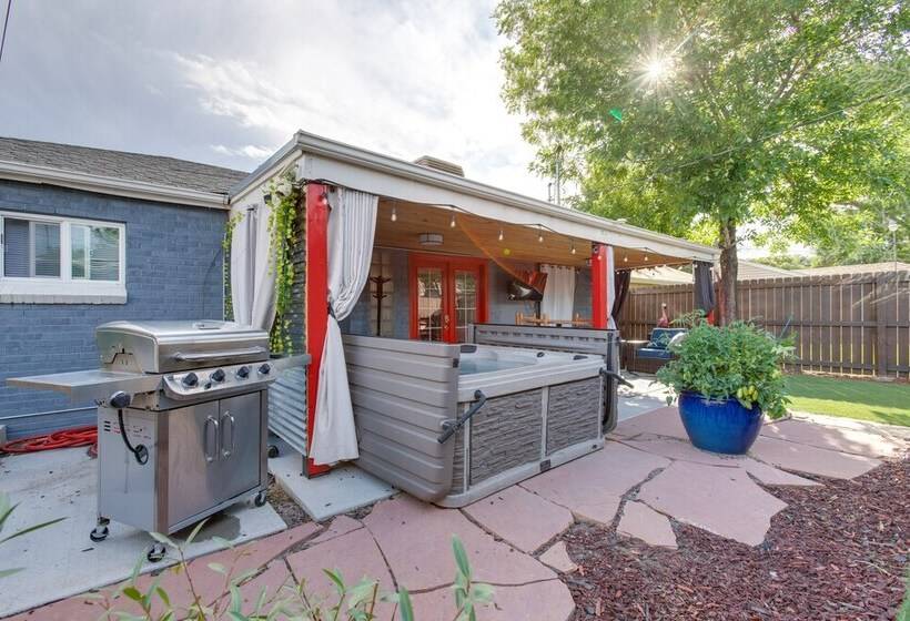 2 Mi To Dtwn: Home W/ Hot Tub In Denver!