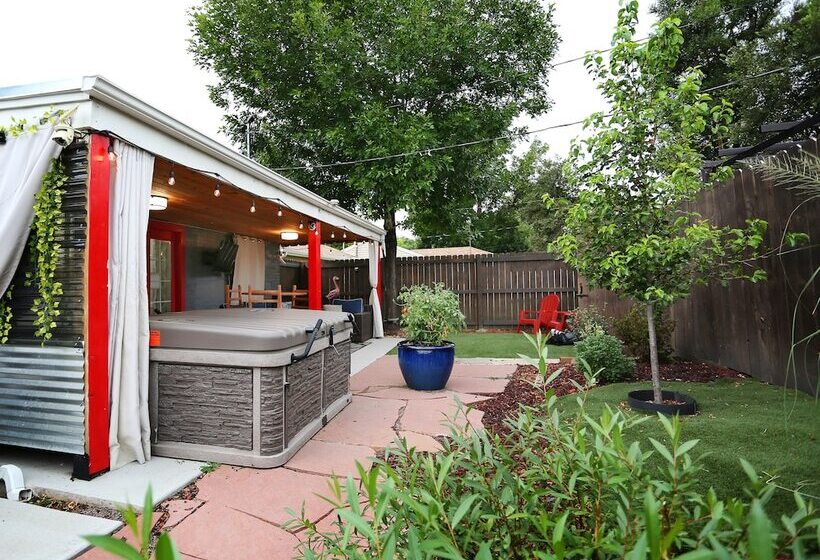 2 Mi To Dtwn: Home W/ Hot Tub In Denver!