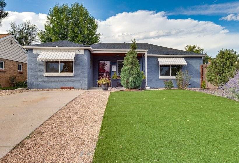 2 Mi To Dtwn: Home W/ Hot Tub In Denver!