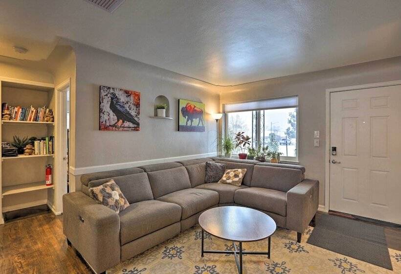 2 Mi To Dtwn: Home W/ Hot Tub In Denver!