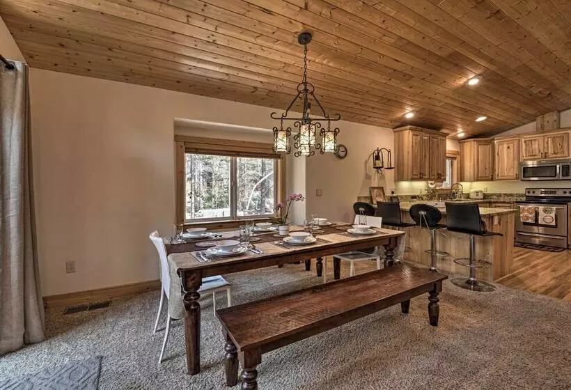 Soda Springs Cabin Near Donner Lake + Ski Resorts!