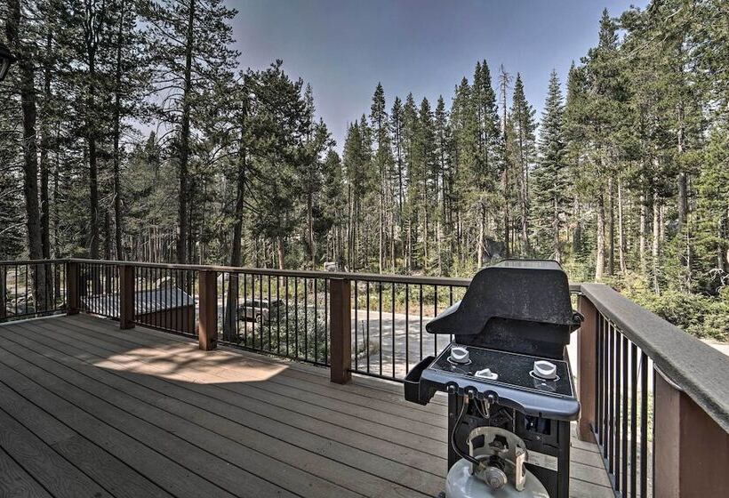Soda Springs Cabin Near Donner Lake + Ski Resorts!