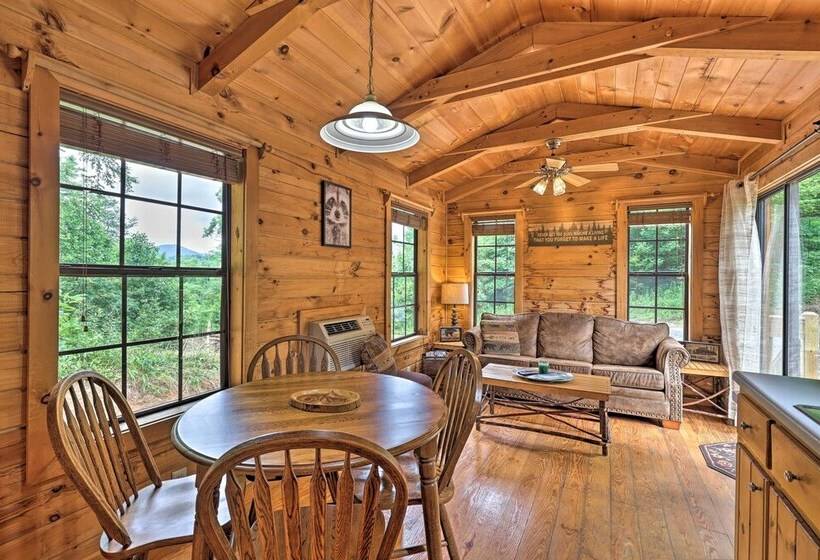 Quaint Log Cabin W/ Views Near West Jefferson