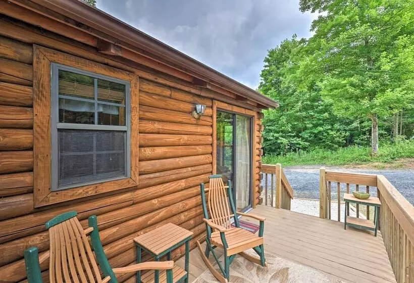 Quaint Log Cabin W/ Views Near West Jefferson