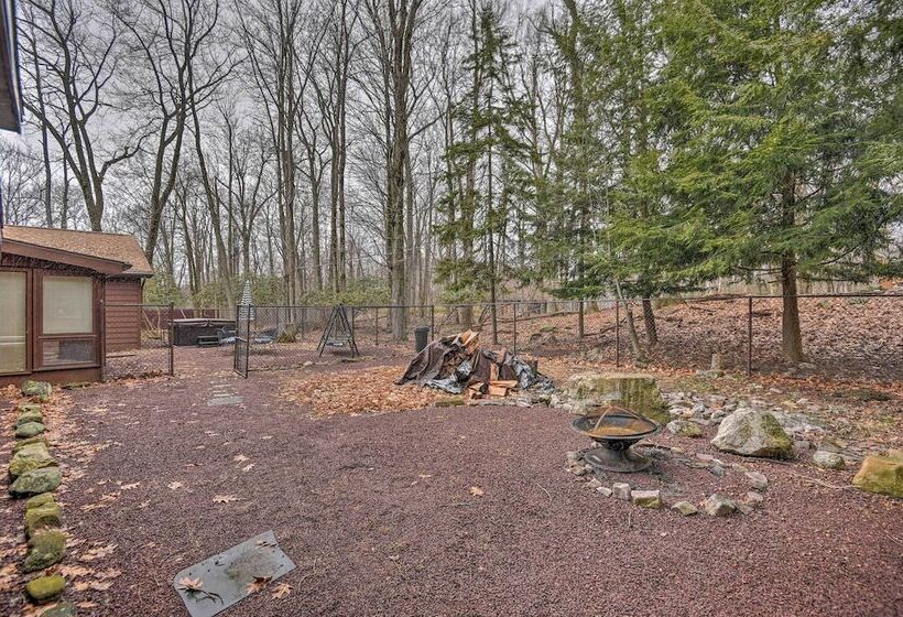 Walk To Lake Harmony: Home W/ Hot Tub & Fire Pit