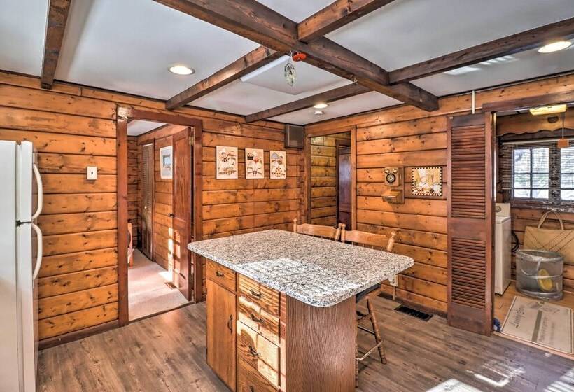 Walk To Lake Harmony: Home W/ Hot Tub & Fire Pit