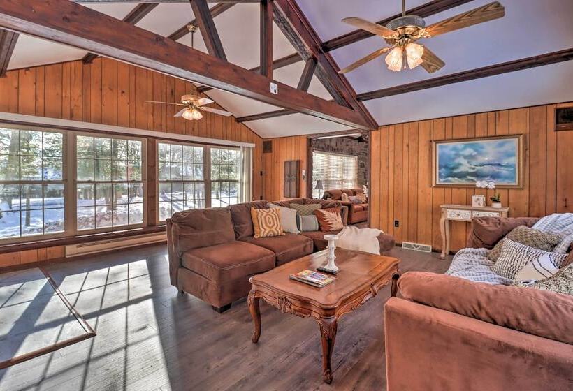 Walk To Lake Harmony: Home W/ Hot Tub & Fire Pit