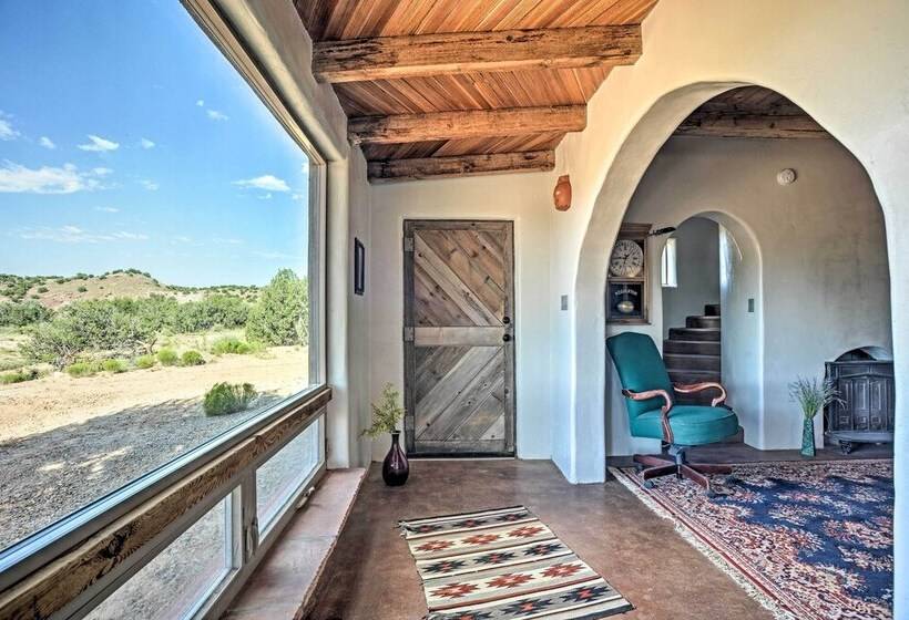 Secluded San Ysidro House W/ Desert Views!