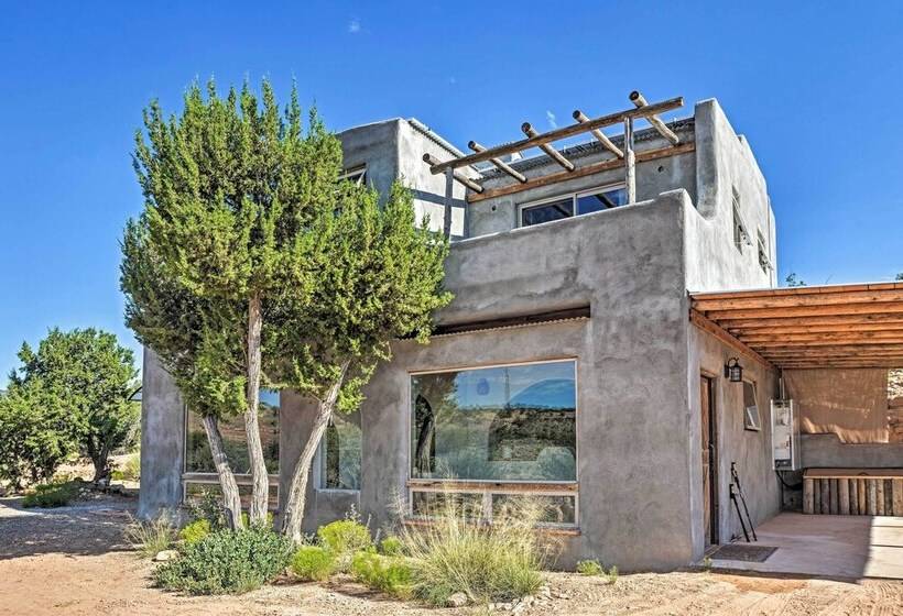 Secluded San Ysidro House W/ Desert Views!