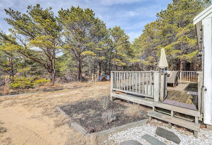 Serene Cape Cod Retreat   Walk To Bay!