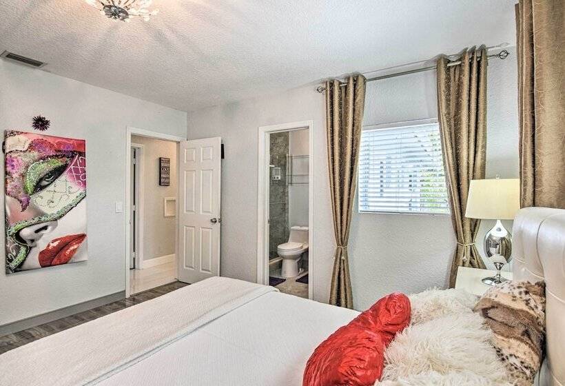 Shady & Eclectic Fort Lauderdale Dwelling W/ Yard!