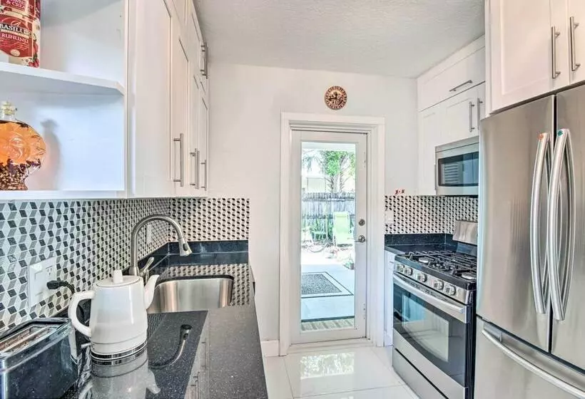 Shady & Eclectic Fort Lauderdale Dwelling W/ Yard!