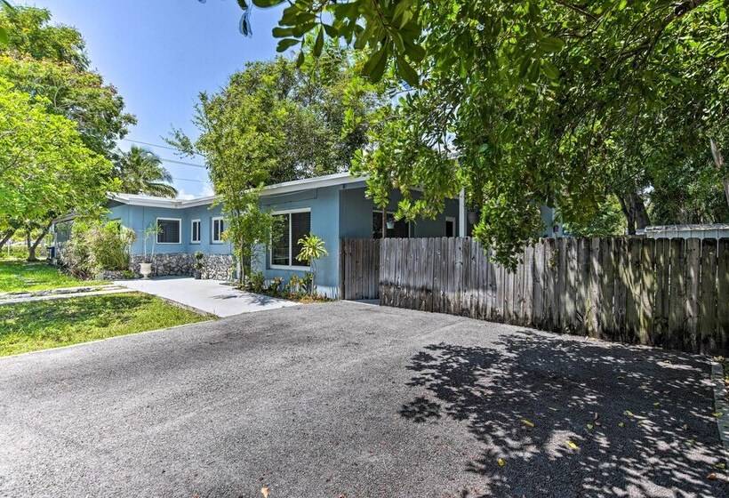 Shady & Eclectic Fort Lauderdale Dwelling W/ Yard!
