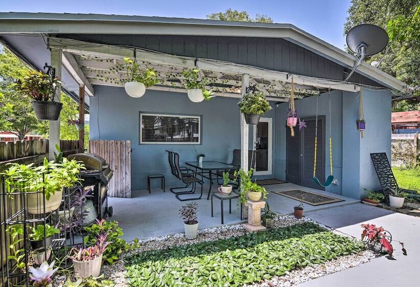 Shady & Eclectic Fort Lauderdale Dwelling W/ Yard!