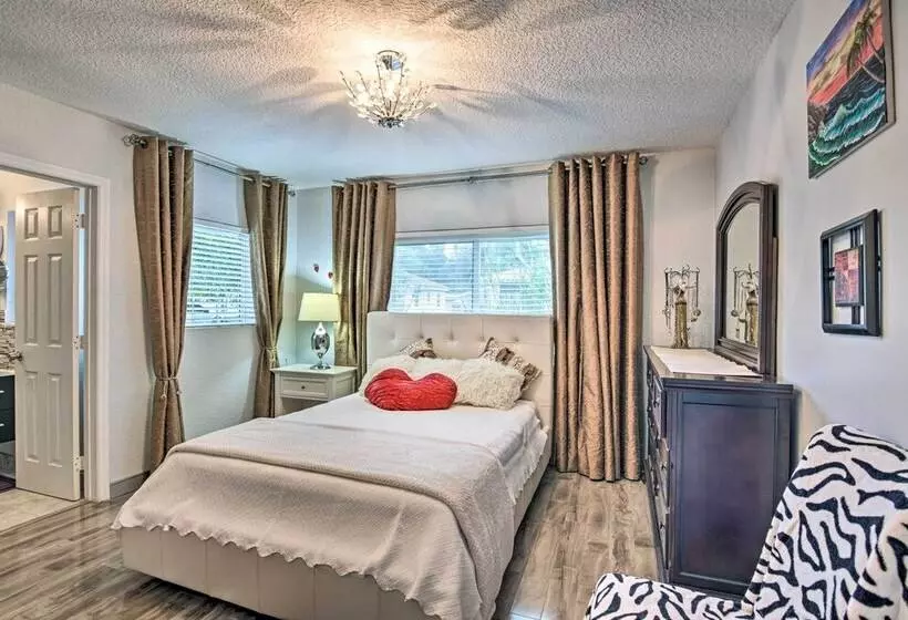 Shady & Eclectic Fort Lauderdale Dwelling W/ Yard!