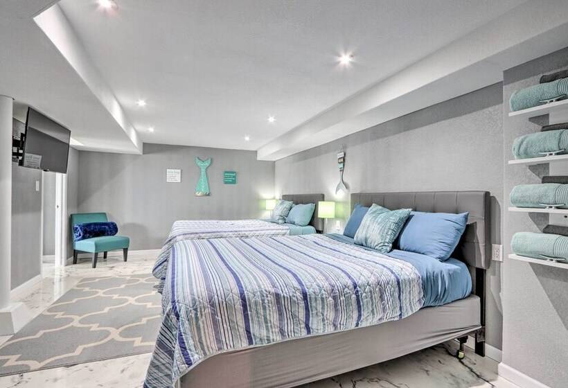 2 Private Decks: Lake View Osage Beach Home