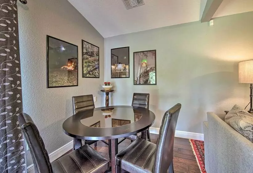 Spacious New Braunfels Escape W/ Private Deck!