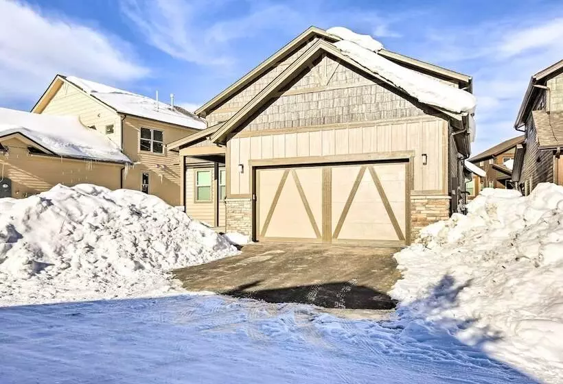 Hike & Ski: Stunning Home W/ Hot Tub In Granby!