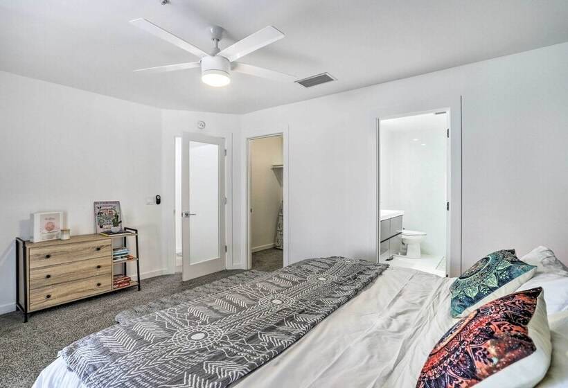 Stunning Desert Hot Springs Home W/ Pool!