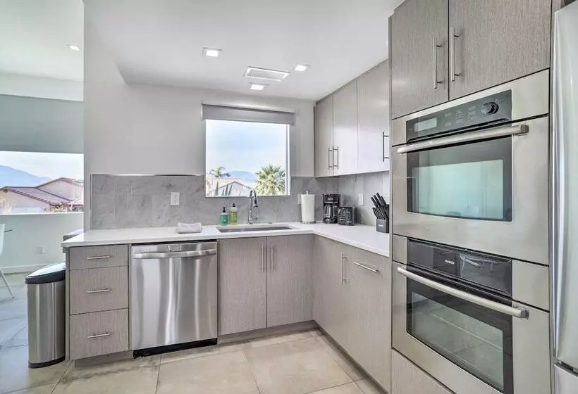 Stunning Desert Hot Springs Home W/ Pool!