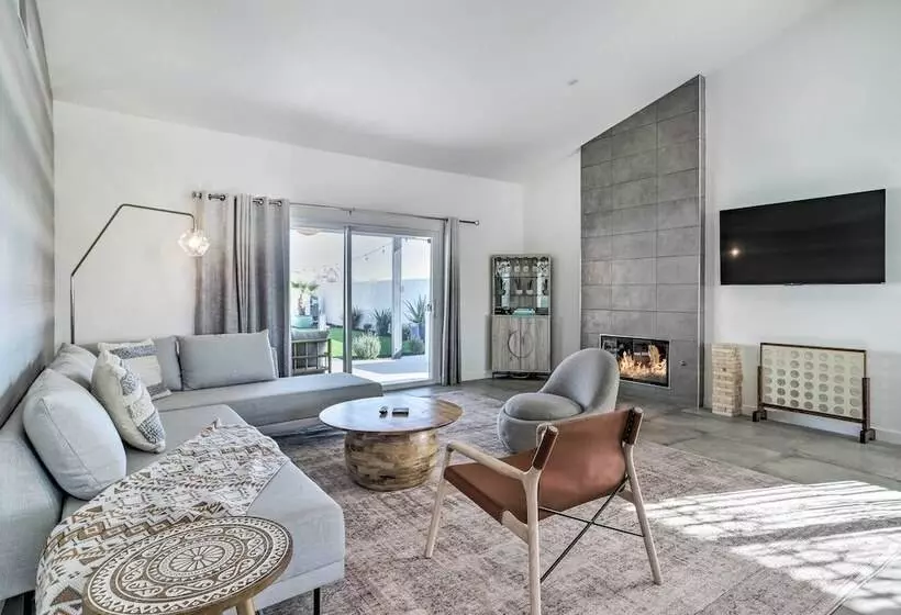 Stunning Desert Hot Springs Home W/ Pool!