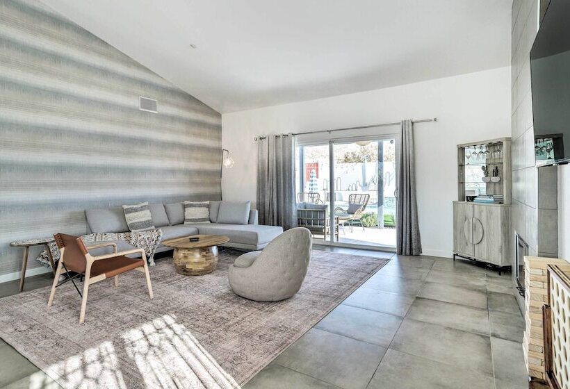 Stunning Desert Hot Springs Home W/ Pool!