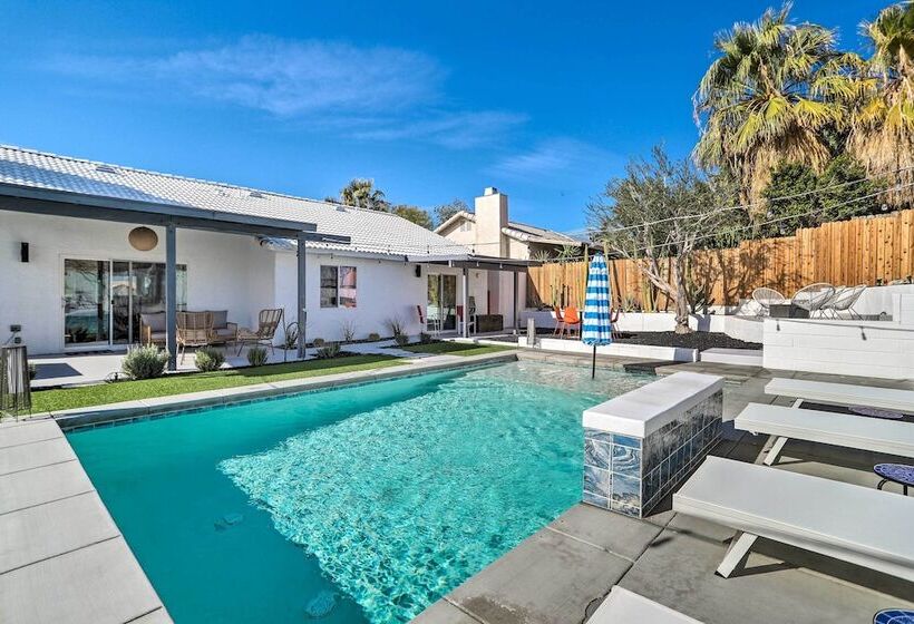 Stunning Desert Hot Springs Home W/ Pool!