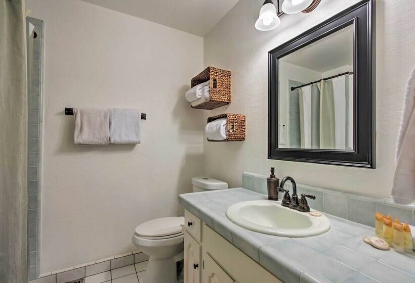 Tahoe Donner Escape: Under 15 Mi To 6 Ski Resorts!