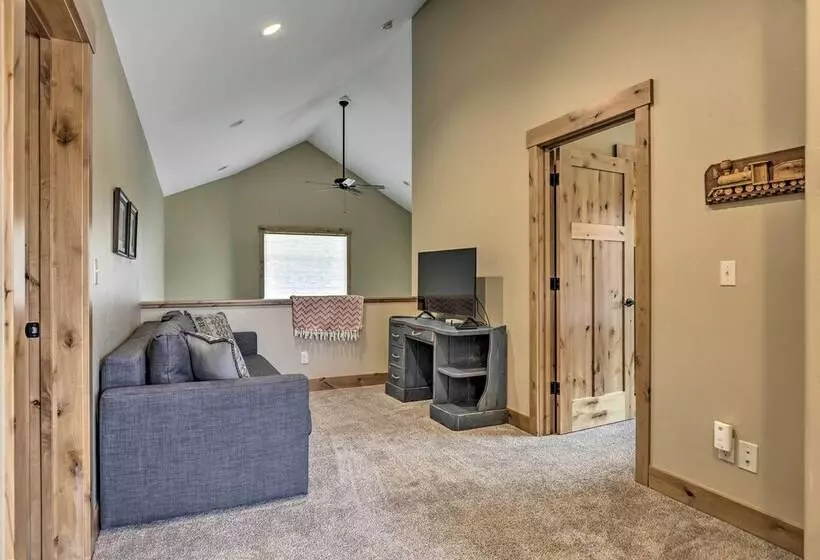 Updated Mtn Home ~ 6 Mi To Winter Park Resort