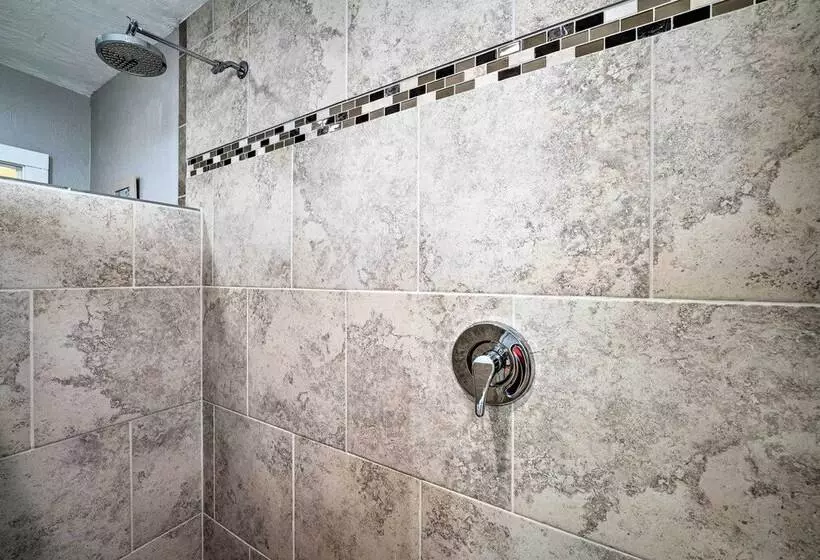 Well Equipped Cody Cottage: 2 Miles To Cody Rodeo!