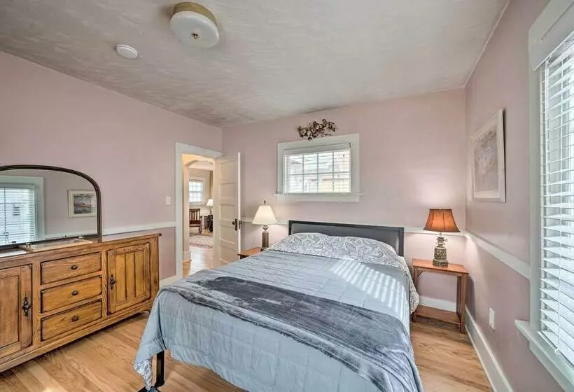 Well Equipped Cody Cottage: 2 Miles To Cody Rodeo!