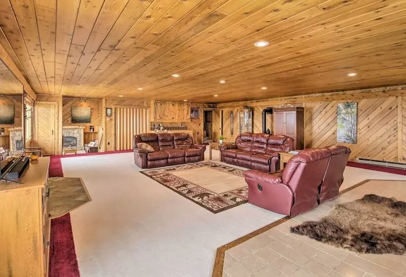 A Frame Home W/ Breathtaking Views & Hot Tub!