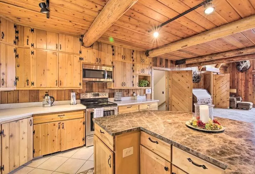 A Frame Home W/ Breathtaking Views & Hot Tub!