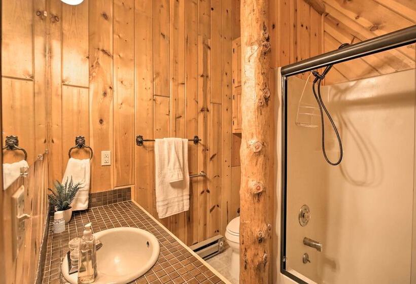 A Frame Home W/ Breathtaking Views & Hot Tub!