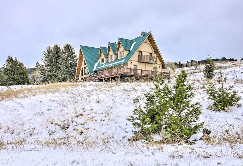 A Frame Home W/ Breathtaking Views & Hot Tub!