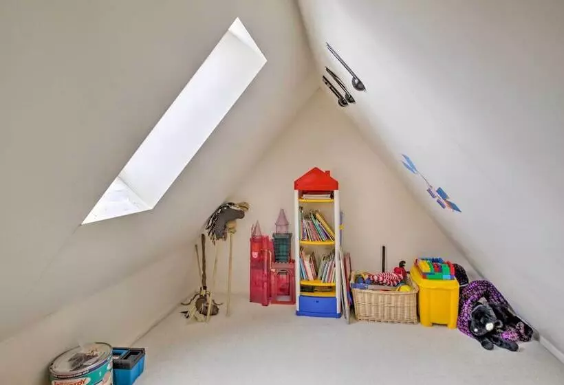 A Frame Home W/ Breathtaking Views & Hot Tub!