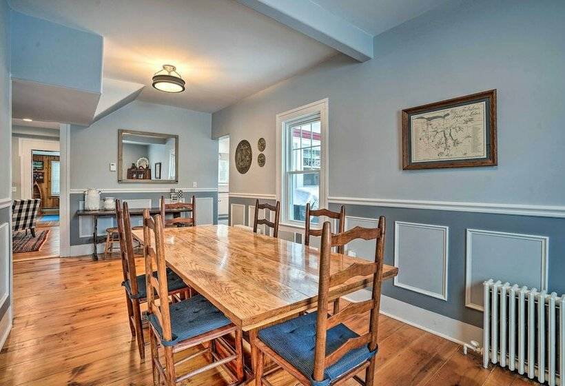 Auburn Home + Fire Pit, Steps To Owasco Lake!