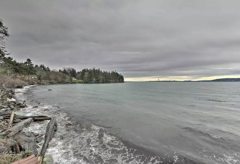Bayfront Home   Take Ferry To The San Juan Islands
